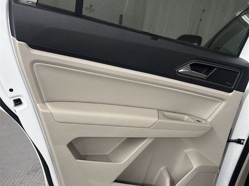 Used 2019 Volkswagen Atlas SEL Premium image 28