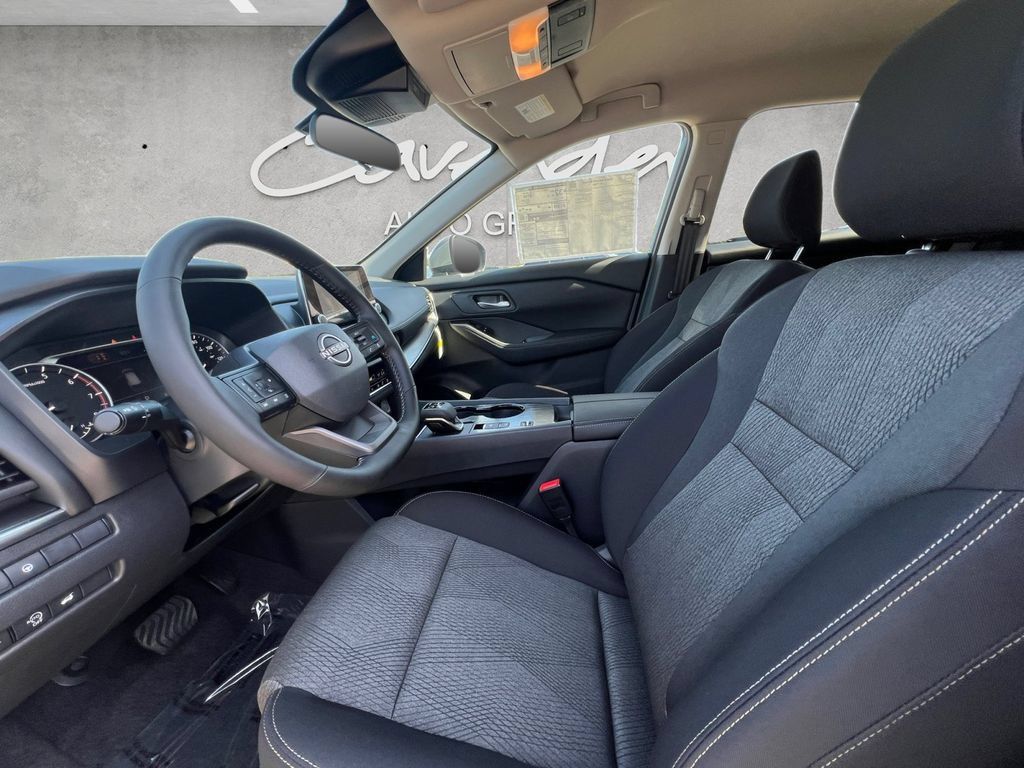 New 2026 Nissan Rogue SV FWD image 20