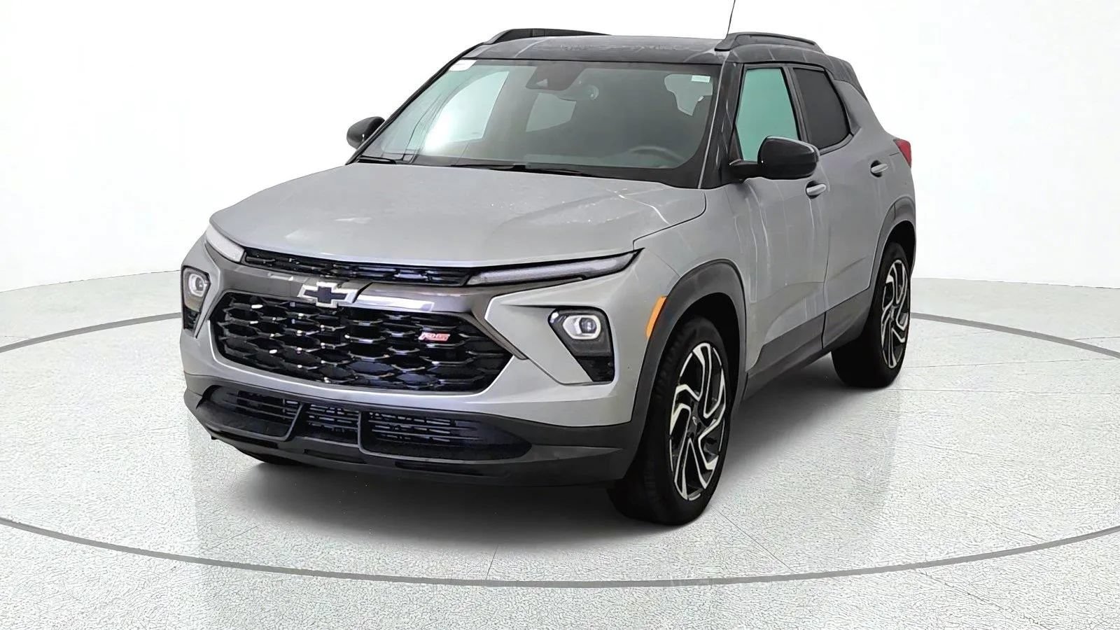 Used 2025 Chevrolet TrailBlazer RS w/ Convenience Package FWD image 4