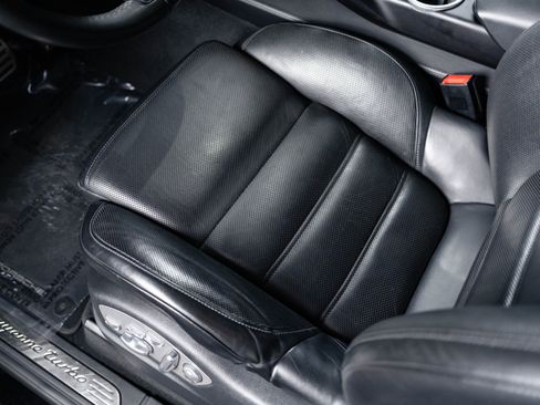 Used 2016 Porsche Cayenne Turbo AWD/4WD image 46