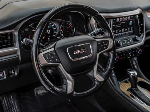 Used 2018 GMC Acadia Denali w/ Technology Package image 19