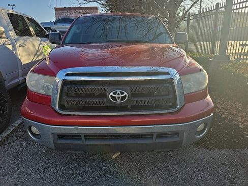Used 2012 Toyota Tundra 4x4 Double Cab image 2
