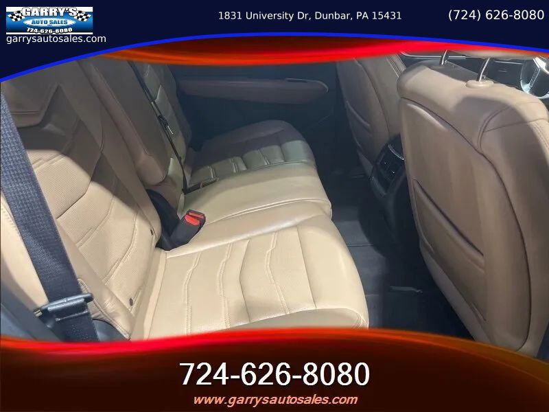 Used 2017 Cadillac XT5 Platinum AWD/4WD image 26