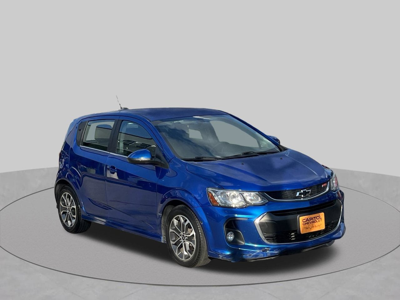 Used 2018 Chevrolet Sonic LT FWD image 7