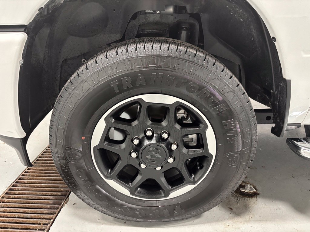 Used 2026 RAM 2500 Laramie AWD/4WD image 60