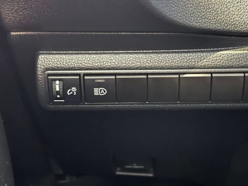 Used 2024 Toyota Corolla SE FWD image 25