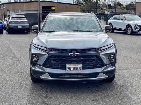 Used 2025 Chevrolet Blazer LT w/ Sound & Technology Package image 6