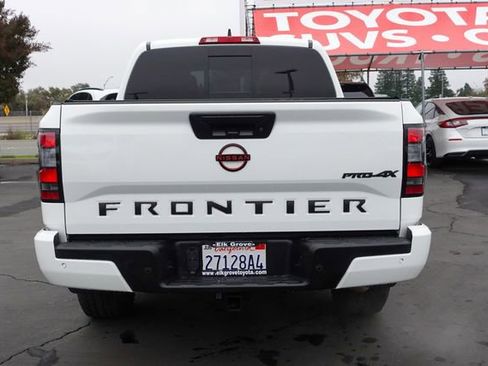 Used 2024 Nissan Frontier PRO-4X w/ Pro Convenience Package image 8