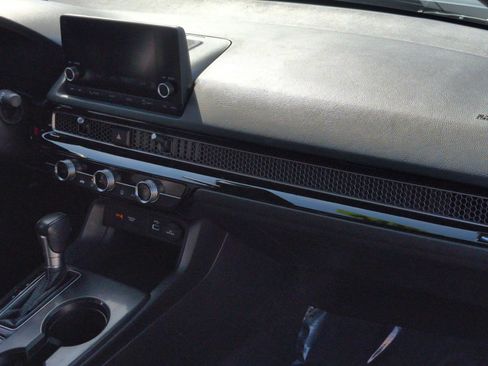 Used 2023 Honda Civic Sport image 29