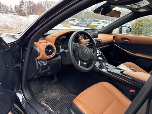 Used 2025 Lexus IS 350 F Sport w/ Navigation Package image 24