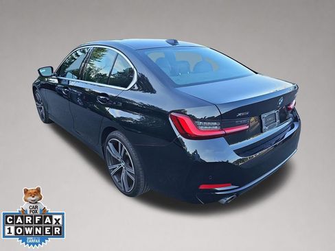 Used 2024 BMW 330i xDrive Sedan w/ Premium Package AWD/4WD image 6