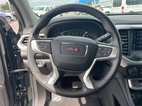 Used 2023 GMC Acadia SLE w/ Driver Convenience Package image 14