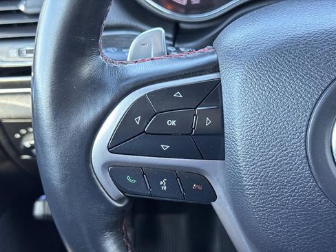 Used 2019 Jeep Grand Cherokee Trailhawk w/ Trailhawk Luxury Group image 10