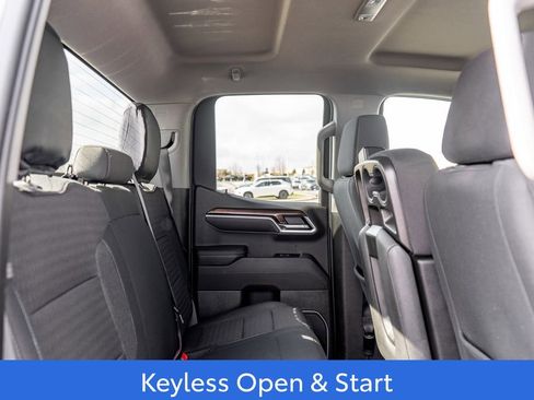 Used 2023 Chevrolet Silverado 1500 LT image 13