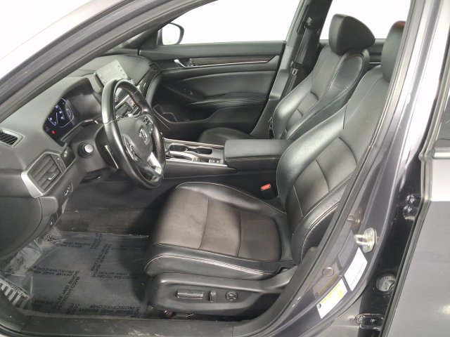 Certified 2018 Honda Accord Sport image 19
