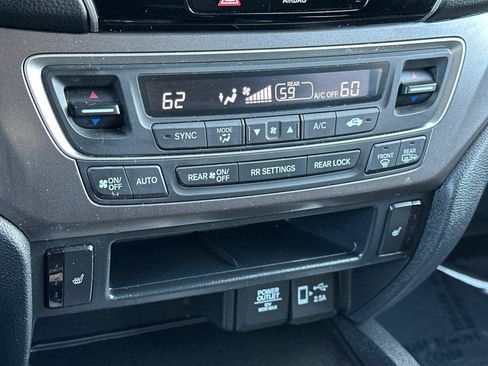 Used 2020 Honda Pilot EX image 21