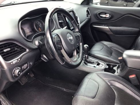 Used 2020 Jeep Cherokee Limited AWD/4WD image 23