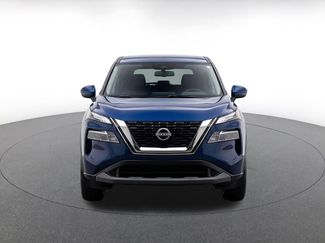 Used 2025 Nissan Rogue SV FWD video 2
