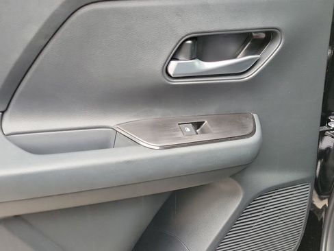 New 2026 Nissan Kicks SV FWD image 10