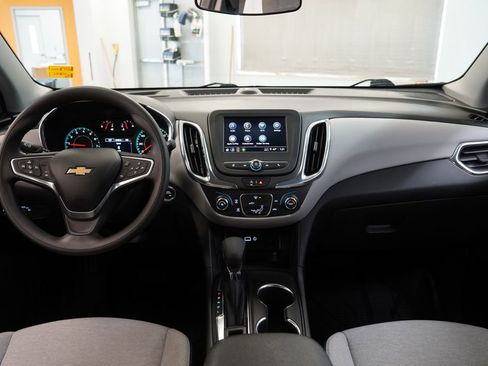 Used 2023 Chevrolet Equinox LS w/ LPO, Floor Liner Package image 9