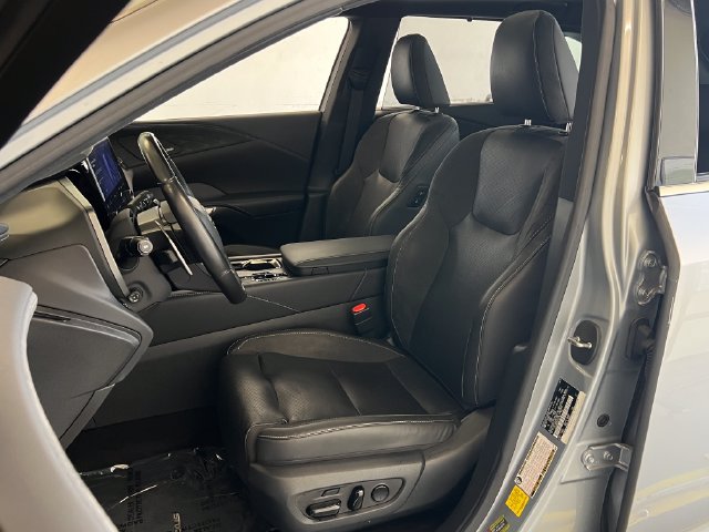 Certified 2025 Lexus RX 450h AWD w/ Convenience Package image 35