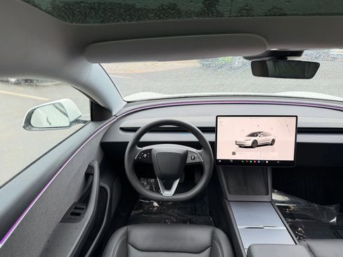 Used 2025 Tesla Model 3 Long Range RWD image 28