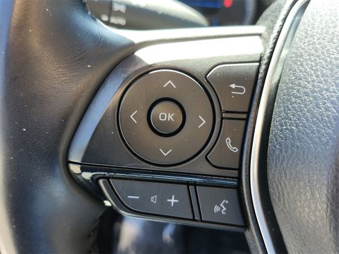 Used 2021 Toyota Venza Limited image 25