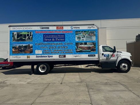 Used 2017 Ford F650 2WD Regular Cab Super Duty image 3