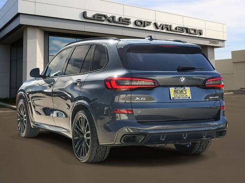 Used 2022 BMW X5 sDrive40i w/ M Sport Package image 2