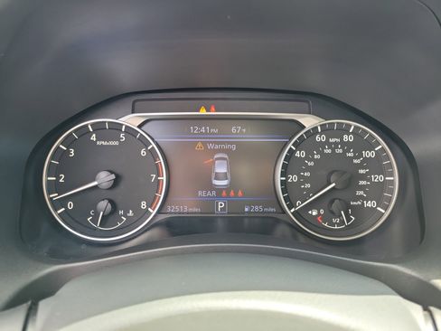 Used 2025 Nissan Altima 2.5 SV FWD image 24