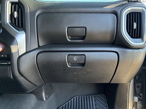 Used 2022 Chevrolet Silverado 1500 LT image 28