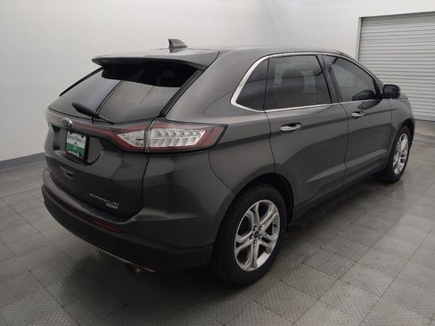 Used 2018 Ford Edge Titanium w/ Technology Package FWD image 9