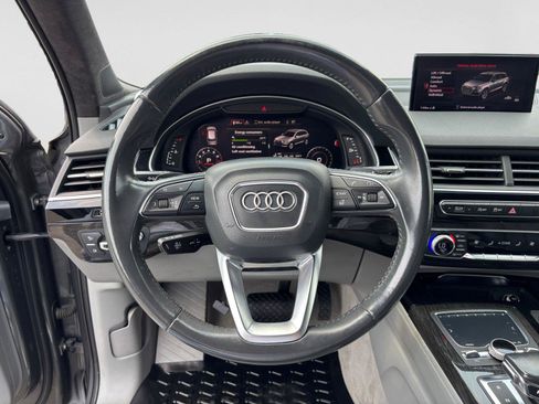 Used 2018 Audi Q7 3.0T Prestige AWD/4WD image 11