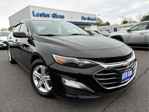 Used 2023 Chevrolet Malibu LS FWD image 3