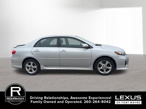 Used 2013 Toyota Corolla S image 6