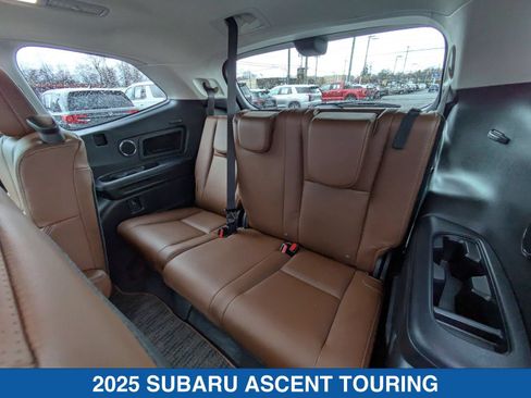 Used 2025 Subaru Ascent Touring AWD/4WD image 31