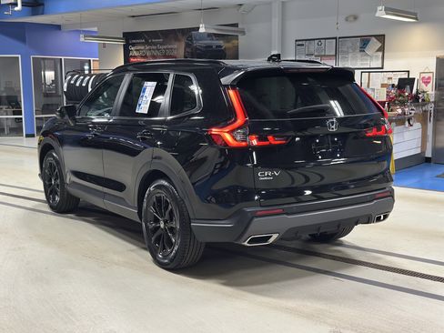 Used 2024 Honda CR-V Sport-L image 7