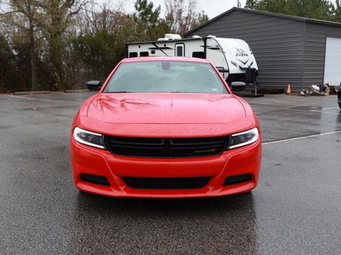 Used 2023 Dodge Charger SXT image 2