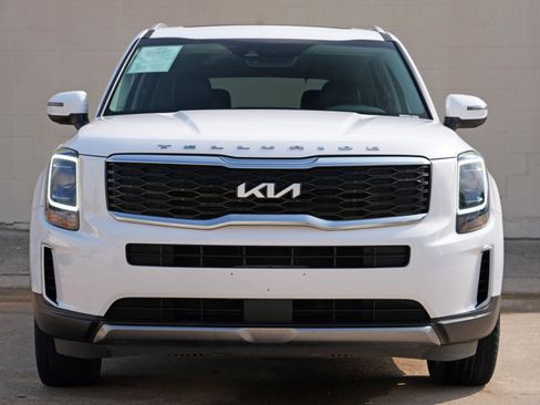 Used 2022 Kia Telluride S AWD/4WD image 6