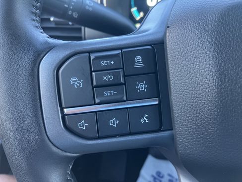 Used 2023 Ford F150 Lariat w/ Equipment Group 502A High AWD/4WD image 23