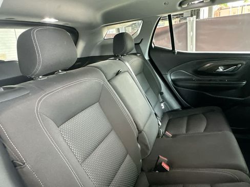 Used 2023 GMC Terrain SLE w/ Driver Convenience Package FWD image 26