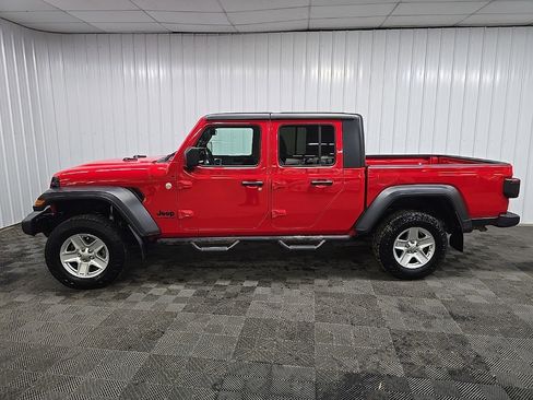 Used 2020 Jeep Gladiator Sport w/ Quick Order Package 24S image 5