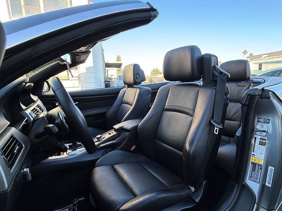 Used 2013 BMW 335is Convertible RWD image 5