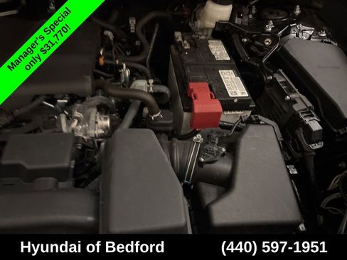Used 2025 Toyota RAV4 XLE AWD/4WD image 27
