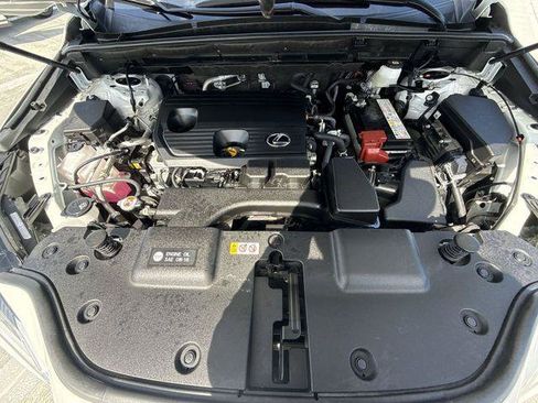 Certified 2025 Lexus NX 250 FWD w/ Accessory Package (Z2) image 28
