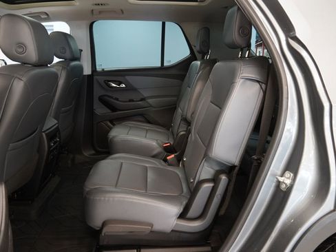 Used 2018 Chevrolet Traverse LT w/ LPO, Cargo Package AWD/4WD image 29