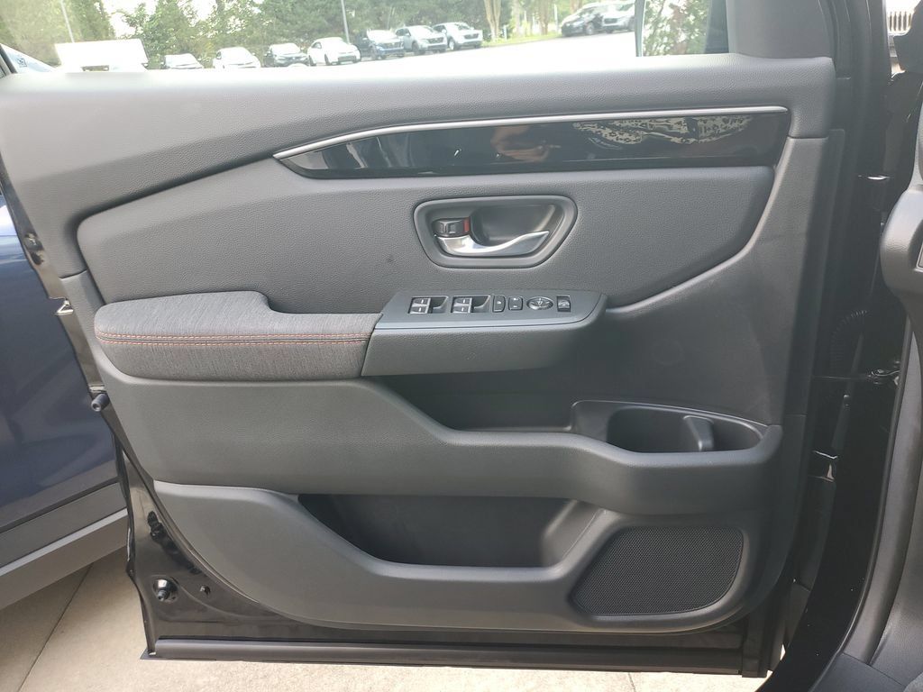 New 2026 Honda Pilot Sport image 22