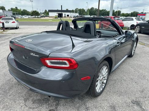 Used 2017 FIAT 124 Spider Classica RWD image 40