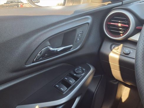 New 2026 Chevrolet Trax RS w/ Driver Confidence Package image 20