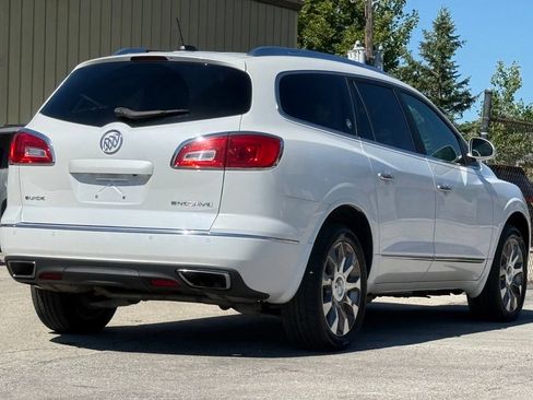Used 2017 Buick Enclave Leather w/ Enclave Tuscan Edition FWD image 5